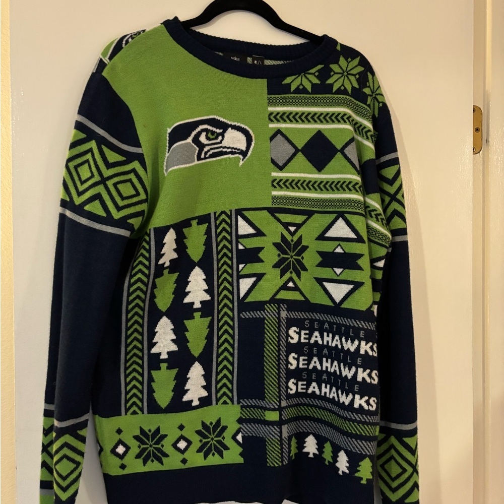 NFL Seahawks Holiday Sweater‎ - size L